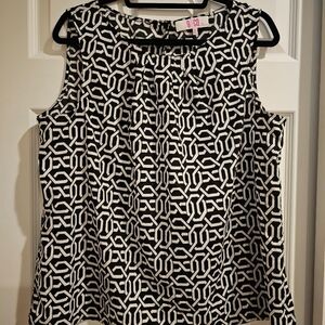 Chic Black and White Geometric Women's Tank